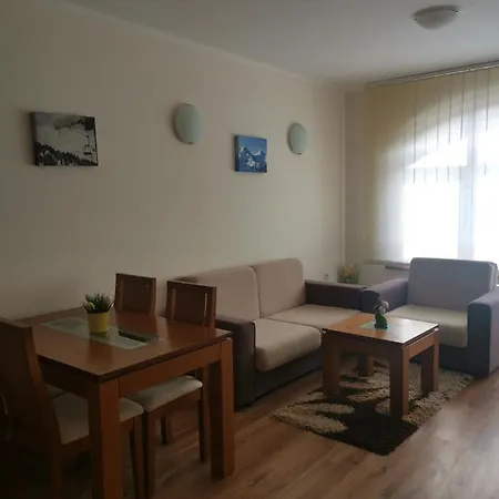Apartment Sunny - Cozy By Gondola Lift, Fast Wi-fi And Mountain View Bansko