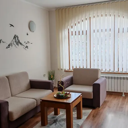 Apartment Sunny - Cozy By Gondola Lift, Fast Wi-fi And Mountain View *