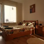 Sunny Home - Cozy Stay By Gondola Lift, Fast Wi-Fi And Mountain View Банско